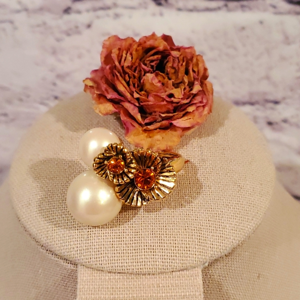 Monet Gold tone Pearl and Flower Statement / Cocktail Ring